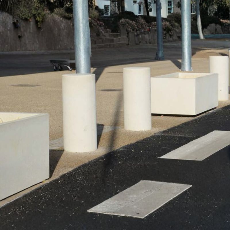 Borne de voirie en béton cylindrique Vibon | Prossentiel 