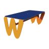 Table lettre W ludique avec emplacement parasol HPL Tiny | Prossentiel 