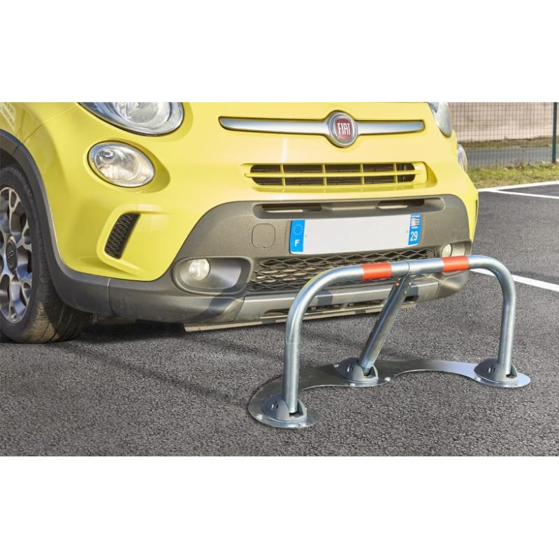 Barrière de parking 3 pieds « spécial macadam »