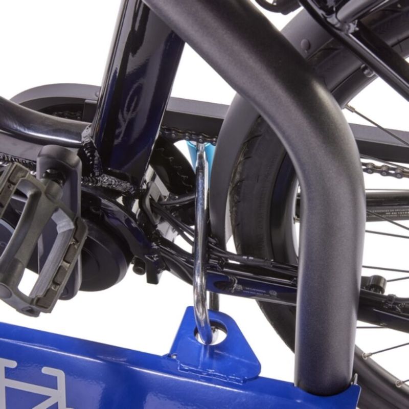 Borne de rechargement pour vélos et trottinettes électriques