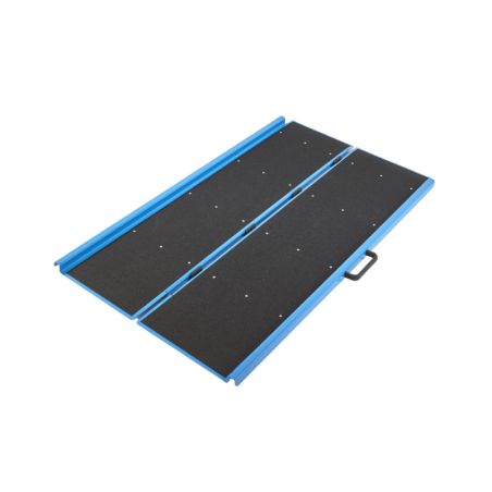 Rampe d'accès PMR pliable en aluminium