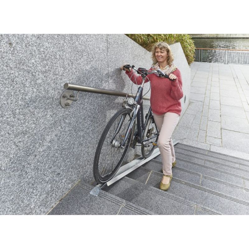 Rampe vélo pour escalier