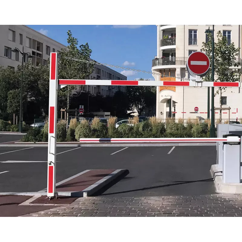 Demi-portique pivotant pour accès parking Prossentiel